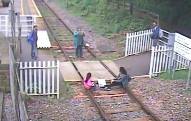 Hey Idiots, Stop Taking Selfies At Level Crossings