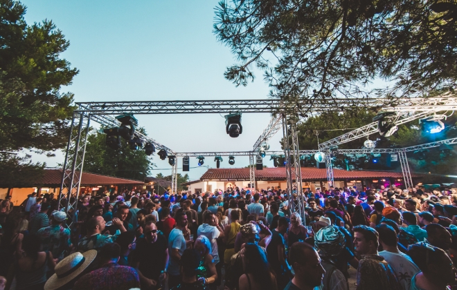 Love International Reveal Barbarella’s Club Shows