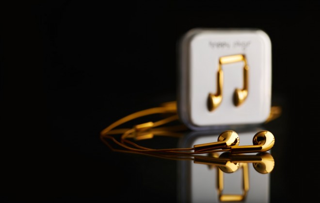 Solid Gold Headphones For The Douchebag Who Has Everything