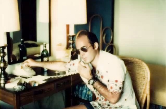 Hunter S Thompson Calls Customer Service